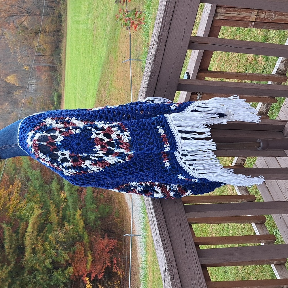 Hand Crafted Crochet Chunky Navy Blue White Burgundy Poncho Essential Boho - Picture 9 of 13